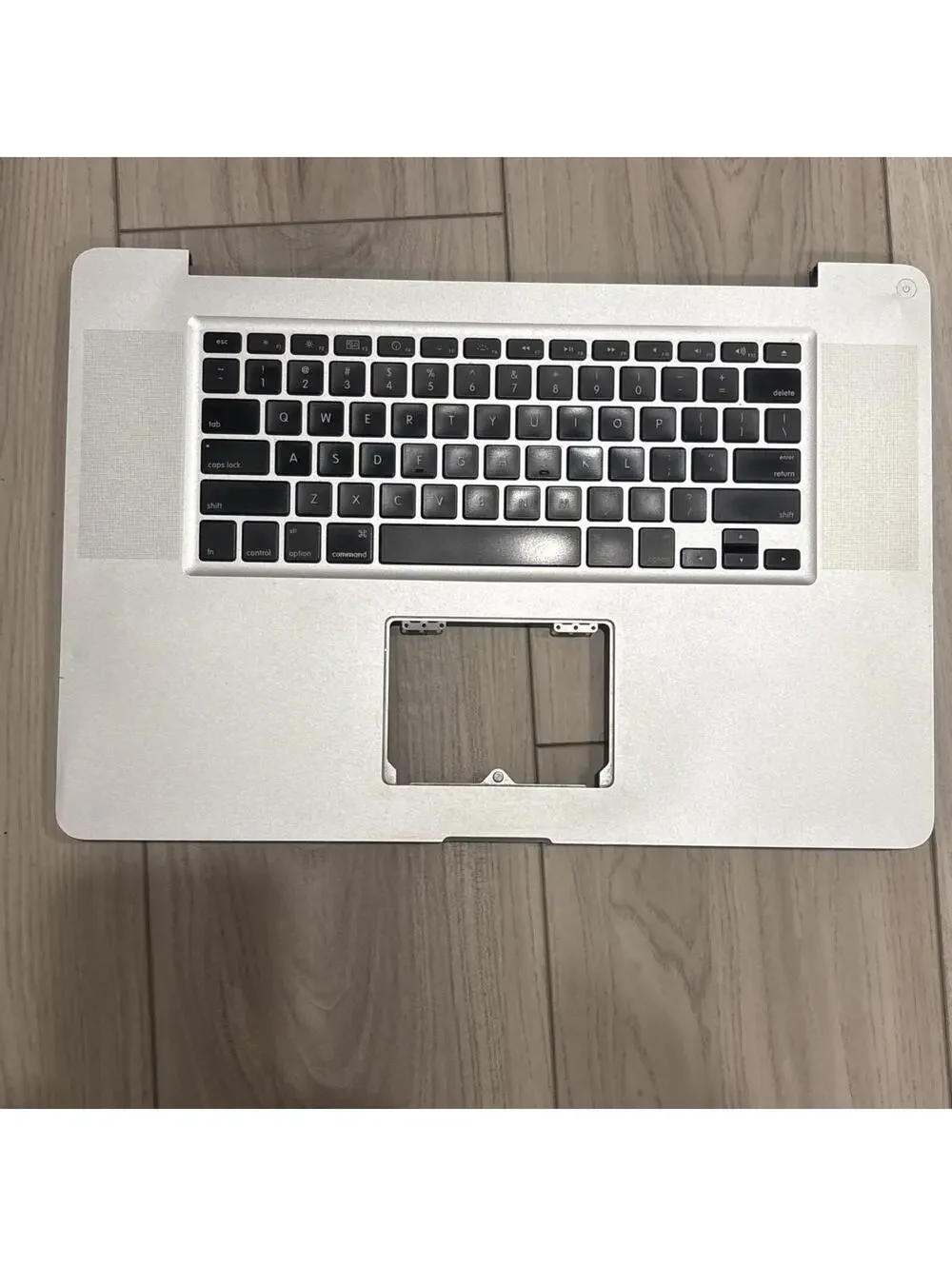 Grade B US Keyboard Top Case Topcase for MacBook Pro 17